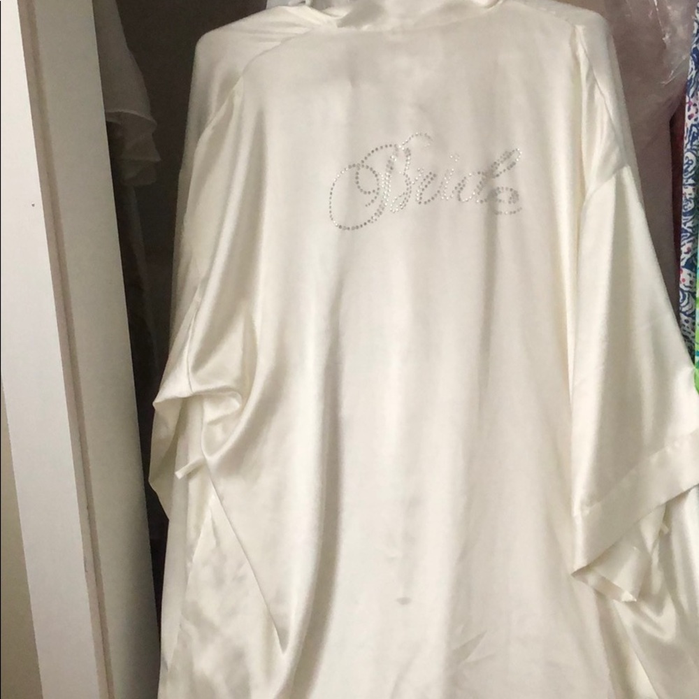 Bride robe